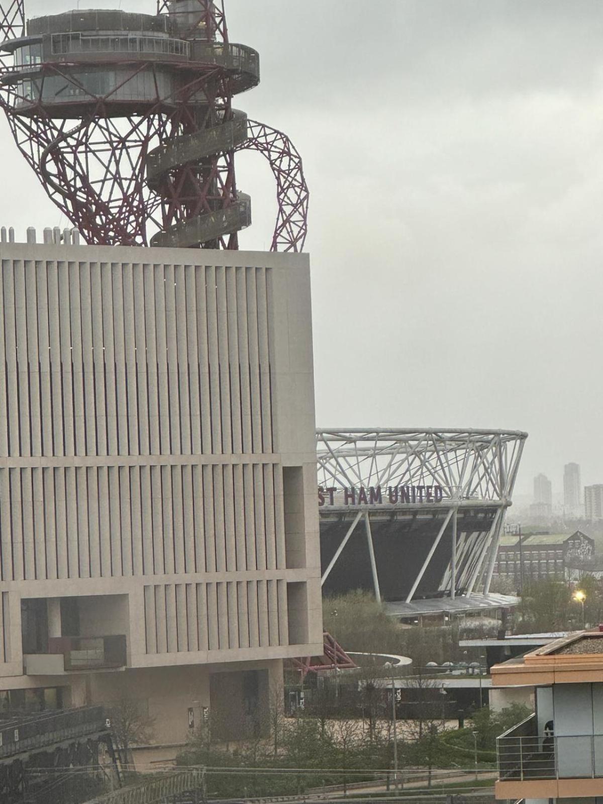 Spacious 2 Bedrooms Apartment In Stratford London Exteriör bild